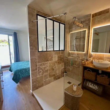Apartamento Bel T3 Rénové Avec Vue Sur à - Fr-1-494-213 *