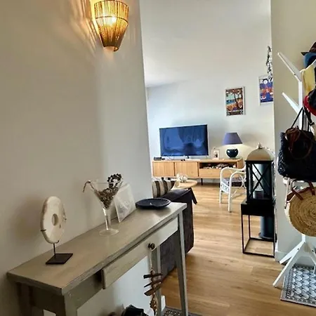 Apartamento Bel T3 Rénové Avec Vue Sur à - Fr-1-494-213 *